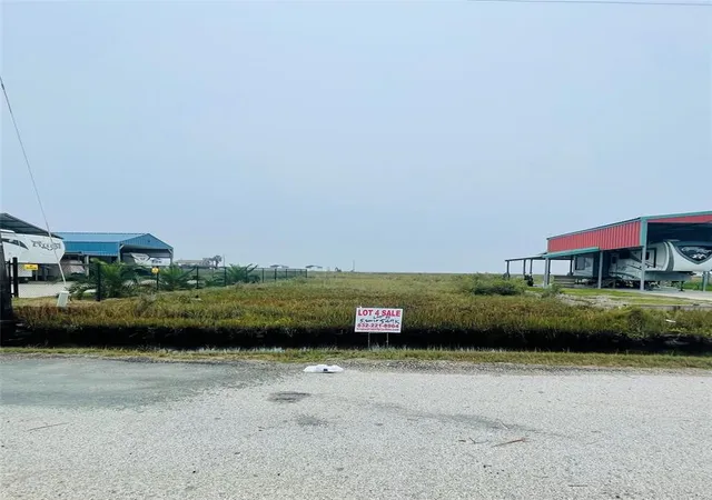 Homes for sale in Crystal Beach, TX | 0 O'niel Rd, Crystal Beach, TX 77650 | MLS# 71931529