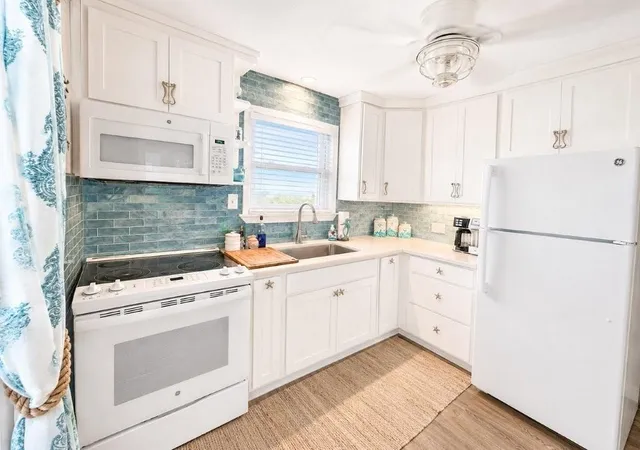 4th image of 2094 Fm-2031, Matagorda, TX 77457 | MLS# 66130577