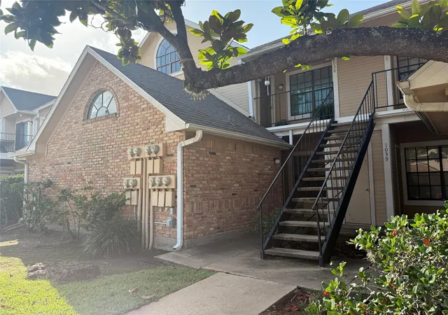 2nd image of 2300 Old Spanish Trl #1038, Houston, TX 77054 | MLS# 11600462