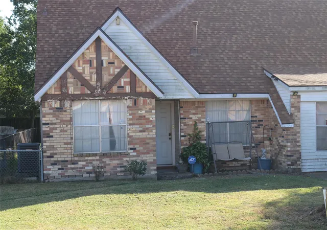 Photo 2 of Single family home for sale at 17002 Hall Shepperd Rd, Houston, TX 77049 | MLS# 67318423 | Listing updated on 2025-12-30