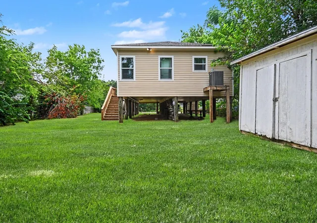 5th image of 5813 David St, Dickinson, TX 77539 | MLS# 92022117