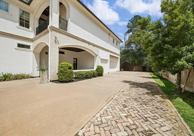 46th image of 310 Tynebridge Ln, Houston, TX 77024 | MLS# 11251940