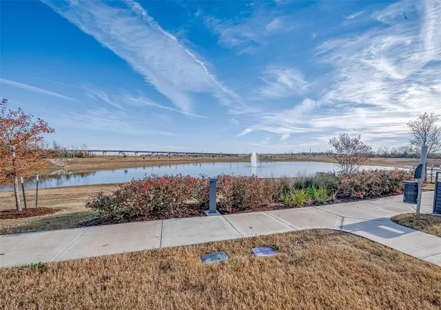 48th image of 8526 Treetop Heights Dr, Mont Belvieu, TX 77523 | MLS# 40808208