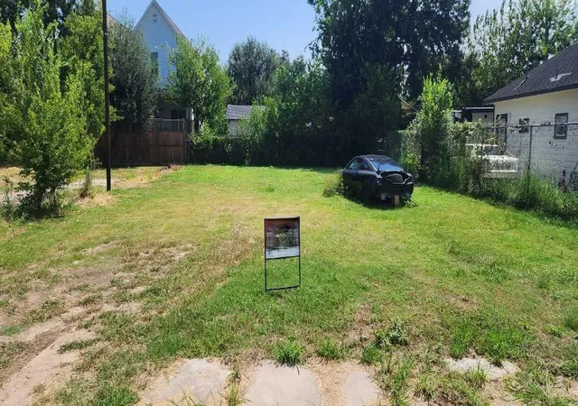 Photo 1 of Land for sale at 2210 Bringhurst St, Houston, TX 77026 | MLS# 66661889 | Listing updated on 2026-08-28