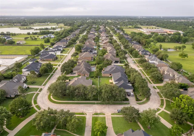49th image of 3602 Lindhaven Dr, Pearland, TX 77584 | MLS# 47268030