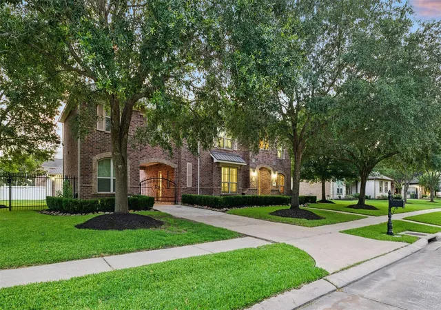 5th image of 3602 Lindhaven Dr, Pearland, TX 77584 | MLS# 47268030