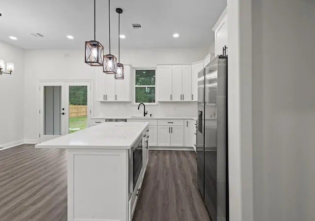 image of 5270 Highlander Dr, Orange, TX 77630 | MLS# 79909869