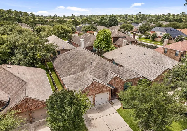 Photo 3 of Single family home for sale at 14410 Brushy Arbor Ln, Humble, TX 77396 | MLS# 22522435 | Listing updated on 2026-09-17