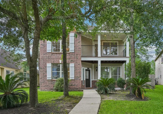 3rd image of 90 Panterra Wy, The Woodlands, TX 77382 | MLS# 8865097
