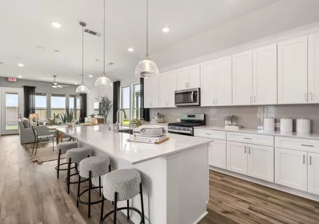 Photo 3 of Single family home for sale at 704 Amber Falls Dr, Montgomery, TX 77356 | MLS# 2658358 | Listing updated on 2026-09-03