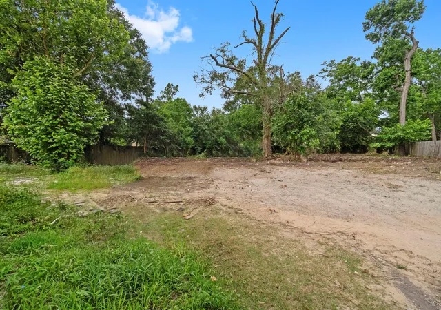 Homes for sale in Conroe, TX | 1615 Gilmore St, Conroe, TX 77301 | MLS# 6312169