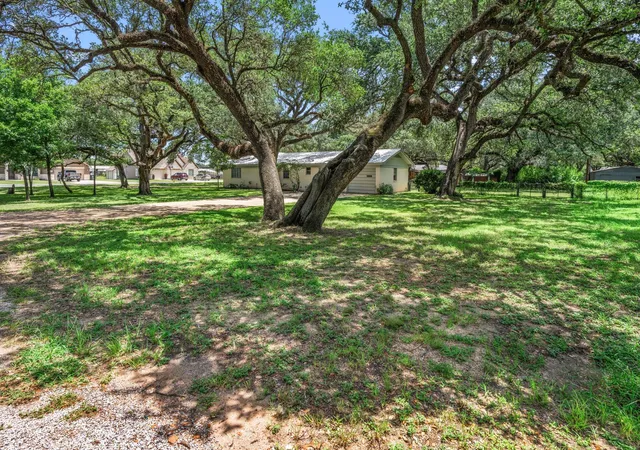 Homes for sale in Columbus, TX | 103 King Dr, Columbus, TX 78934 | MLS# 8971472