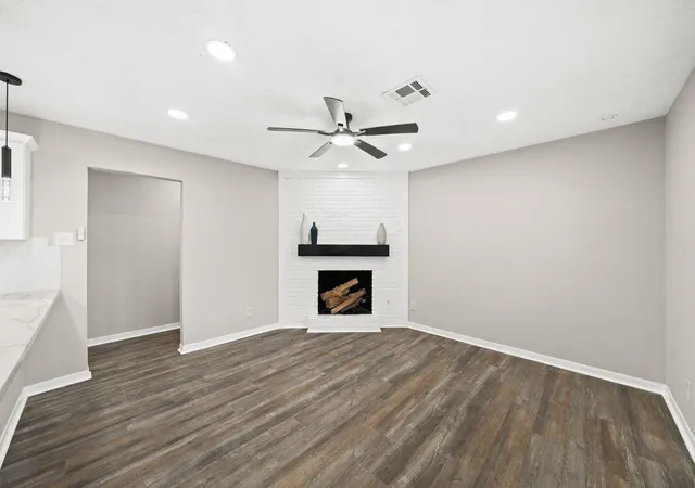 Photo 4 of Single family home for sale at 2714 San Jacinto Dr, Pasadena, TX 77502 | MLS# 37397786 | Listing updated on 2026-09-19