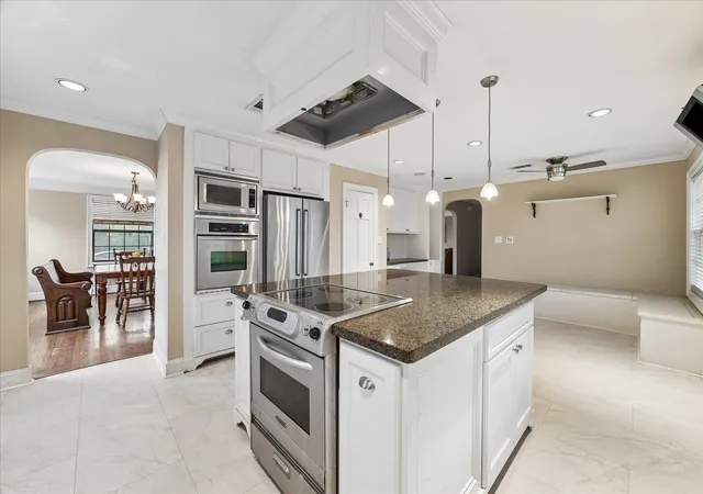 Photo 2 of Single family home for sale at 1330 Des Jardines St, Houston, TX 77023 | MLS# 84234201 | Listing updated on 2026-09-15
