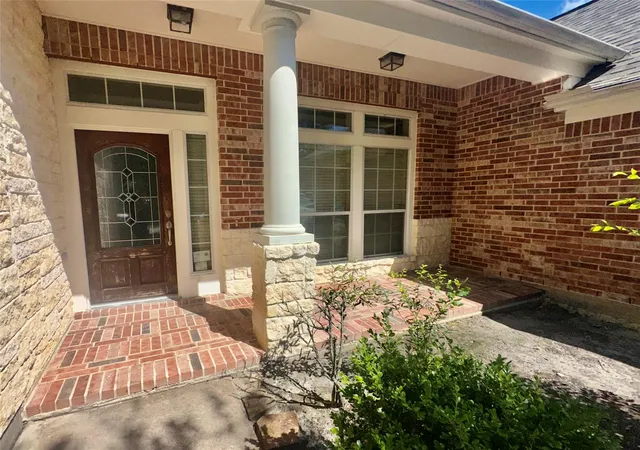 3rd image of 15923 Maple Shores Dr, Houston, TX 77044 | MLS# 41438885