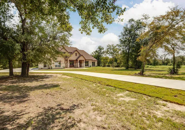 Homes for sale in Iola, TX | 10222 Wessex Bnd, Iola, TX 77861 | MLS# 79861991