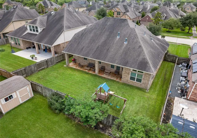 Photo 3 of Single family home for sale at 5307 Savannah Bnd Dr, Rosharon, TX 77583 | MLS# 27726129 | Listing updated on 2026-08-30