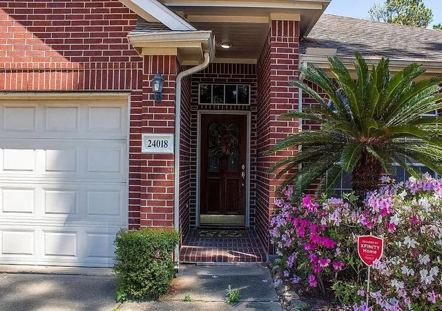 Photo 3 of Single family home for sale at 24018 River Pl Dr, Katy, TX 77494 | MLS# 74283968 | Listing updated on 2026-09-15