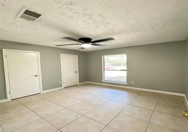 Photo 3 of Townhouse for sale at 16411 Meadowbrook Farm Rd, Houston, TX 77082 | MLS# 28253961 | Listing updated on 2026-08-26