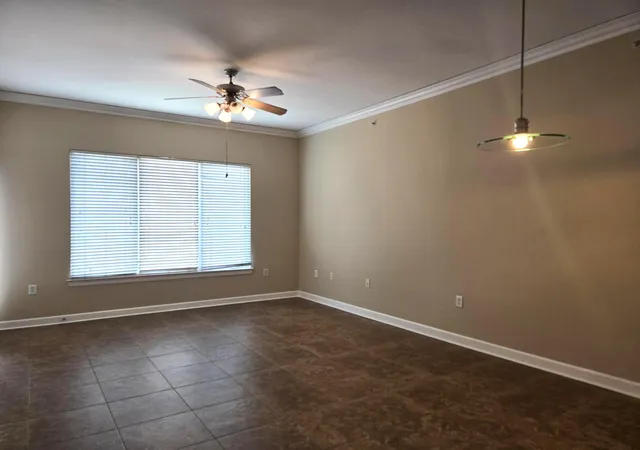 5th image of 1900 Genesee St, Houston, TX 77006