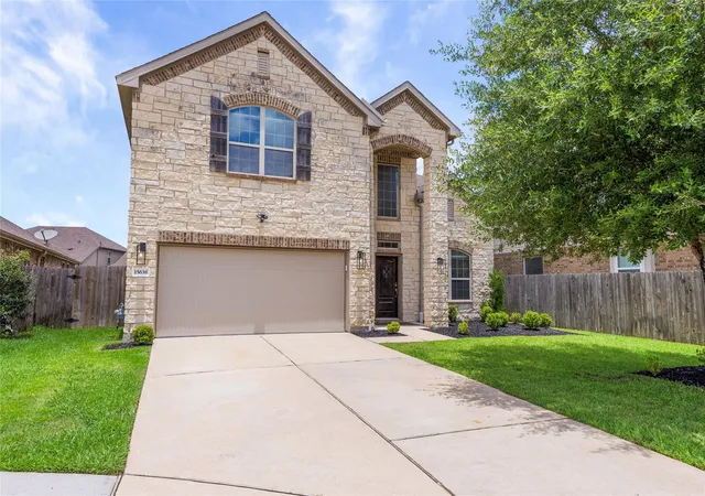 1st image of 15638 Kensington Bluff Dr, Cypress, TX 77429 | MLS# 45815263