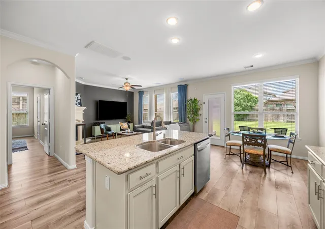 5th image of 15638 Kensington Bluff Dr, Cypress, TX 77429 | MLS# 45815263