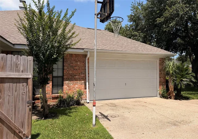 Homes for sale in Beaumont, TX | 7055 Shanahan Dr, Beaumont, TX 77706 | MLS# 6971706