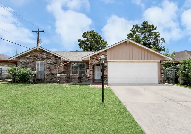 Photo 2 of Sale Pending at 5406 Yorkwood St, Houston, TX 77016 | MLS# 3520814 | Listing updated on 2026-09-12