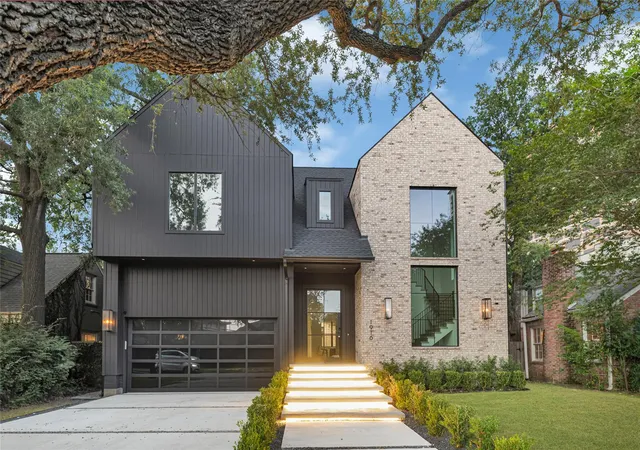 19th image of 1916 Addison Rd, Houston, TX 77030 | MLS# 31917103
