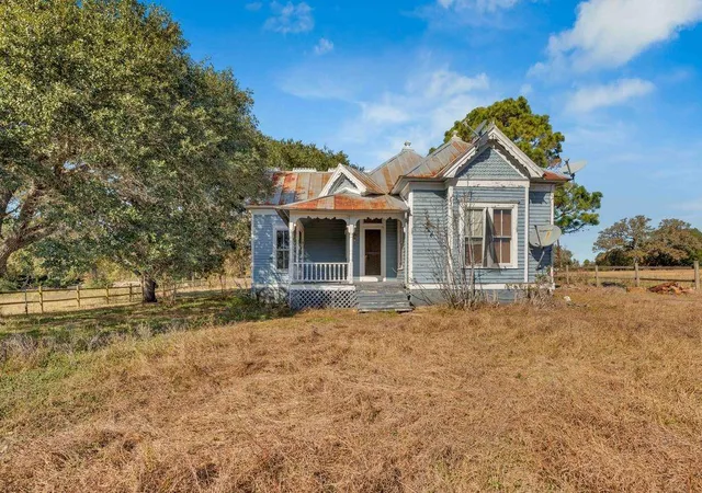 3rd image of 4739 Creamer Creek Rd, La Grange, TX 78945 | MLS# 2977807