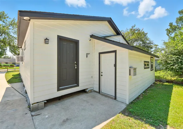 Homes for sale in Houston, TX | 5017 Boicewood St, Houston, TX 77016 | MLS# 3422601