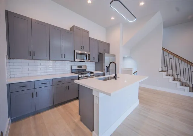3rd image of 3738 Mainer St, Houston, TX 77021 | MLS# 48109251