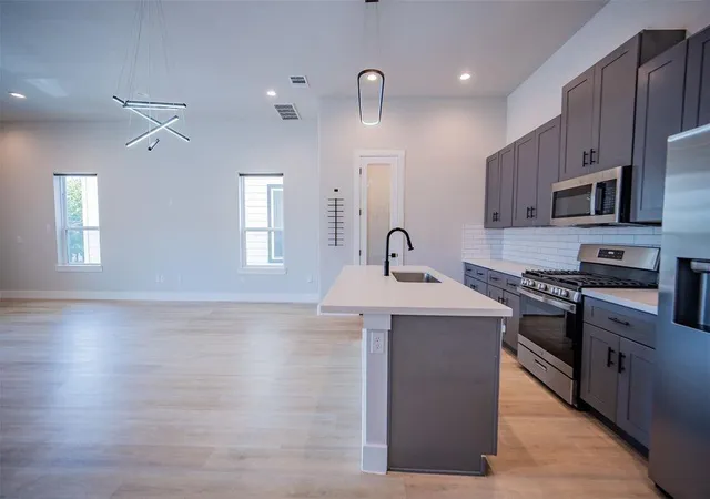 5th image of 3738 Mainer St, Houston, TX 77021 | MLS# 48109251