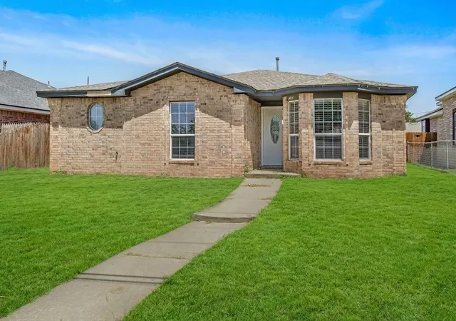 Photo 2 of Sale Pending at 3601 Se 29th Avenue, Amarillo, TX 79103 | MLS# 72737961 | Listing updated on 2026-09-03