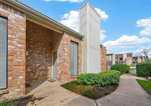 2nd image of 8100 Cambridge St #80, Houston, TX 77054 | MLS# 37324916