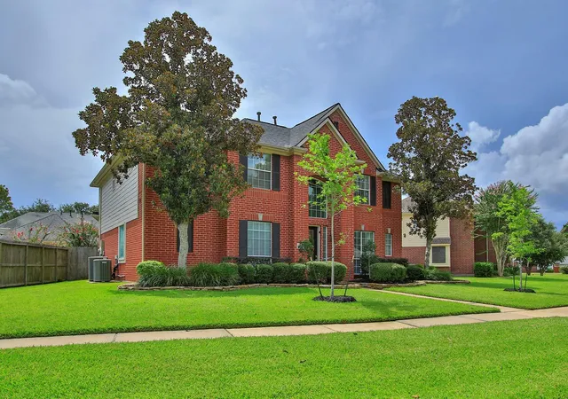 Photo 2 of Single family home for sale at 15727 Spring Trail, Houston, TX 77095 | MLS# 59001294 | Listing updated on 2026-09-18