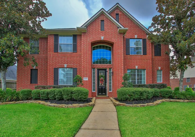 Photo 3 of Single family home for sale at 15727 Spring Trail, Houston, TX 77095 | MLS# 59001294 | Listing updated on 2026-09-21