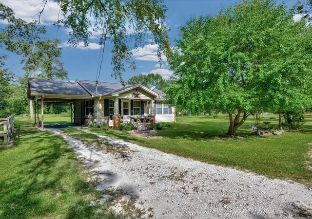 2nd image of 635 Oscar Berry Road, Lufkin, TX 75904 | MLS# 23091452