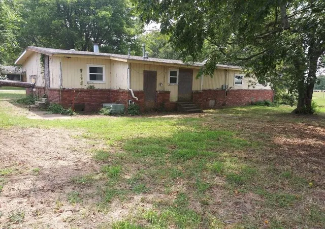 1st image of 1105 S Ash St, Chelsea, OK 74016 | MLS# 56759356