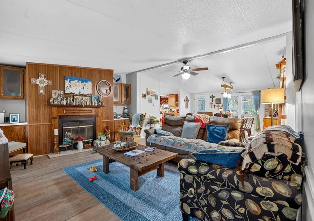 Photo 4 of Single family home for sale at 63 Wood Harbor, Trinity, TX 75862 | MLS# 63783607 | Listing updated on 2026-09-08