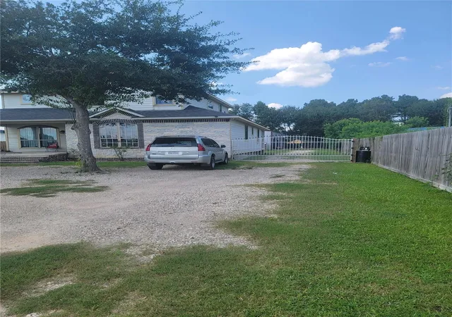 2nd image of 248 County Road 3572, Cleveland, TX 77327 | MLS# 10753604