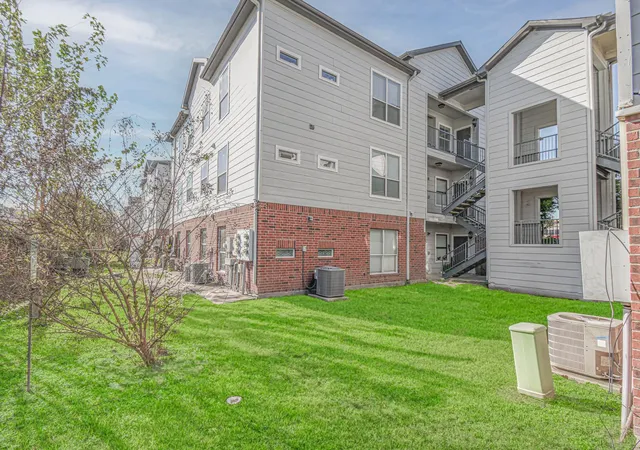 2nd image of 6289 Wilcrest Dr #5203, Houston, TX 77072 | MLS# 58812384