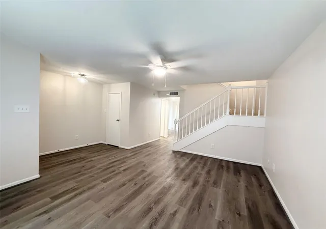 3rd image of 1477 Springrock Ln #12, Houston, TX 77055 | MLS# 39247279