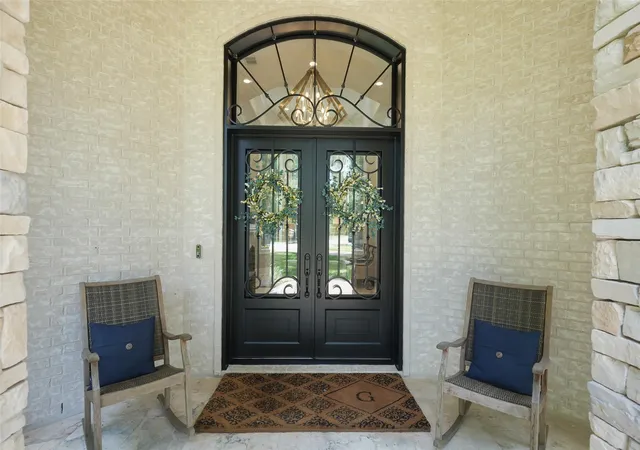 Photo 2 of Single family home for sale at 19 Harmony Links Pl, Spring, TX 77382 | MLS# 78665660 | Listing updated on 2026-09-05