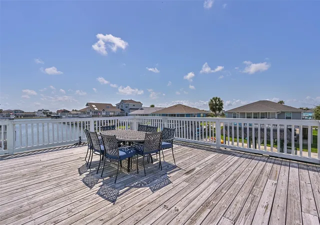 Photo 4 of Single family home for sale at 4214 Spanish Main, Galveston, TX 77554 | MLS# 7437841 | Listing updated on 2026-08-25