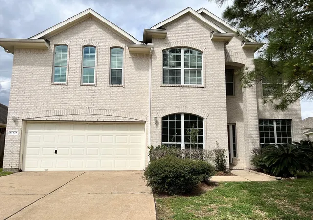 Homes for sale in Pearland, TX | 11333 Easton Springs Dr, Pearland, TX 77584 | MLS# 66866830