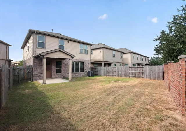 Photo 3 of Single family home for sale at 15806 Copper Oak Ln, Houston, TX 77084 | MLS# 78663691 | Listing updated on 2026-09-20