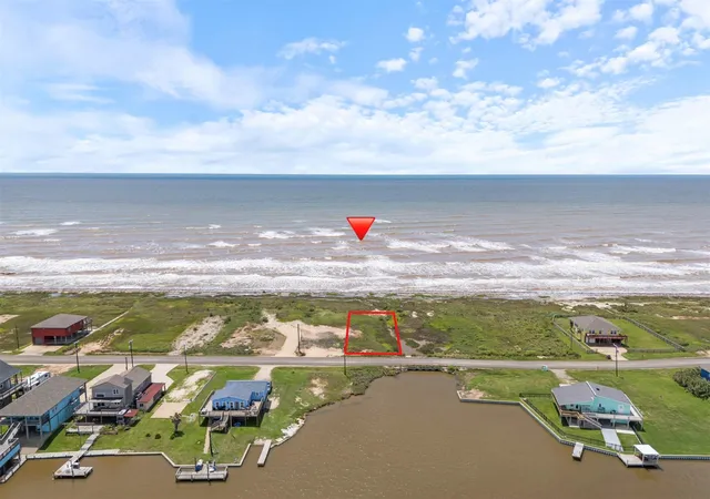 2nd image of 0 Canal Dr, Bay City, TX 77414 | MLS# 9841056