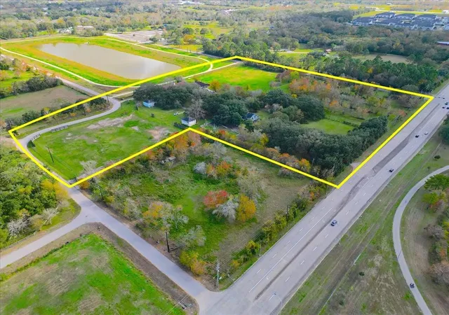 5th image of 14939 Cullen Blvd, Houston, TX 77047 | MLS# 94965937