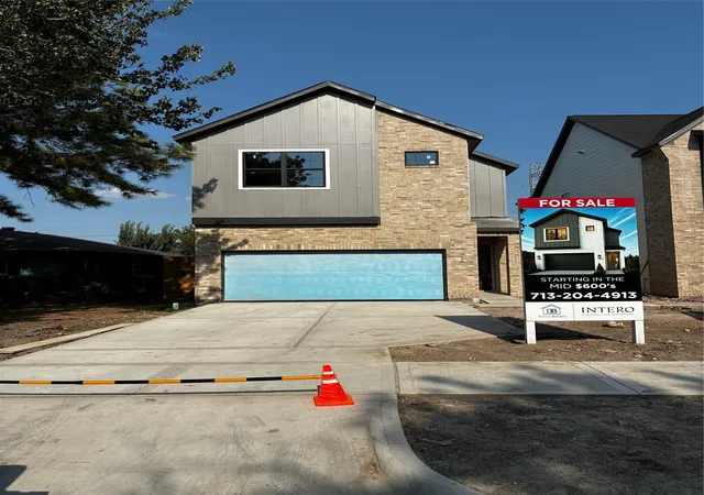Single family home for sale at 1820 Wycliffe, Houston, TX 77043 | MLS# 71243581 | Listing updated on 2026-09-19